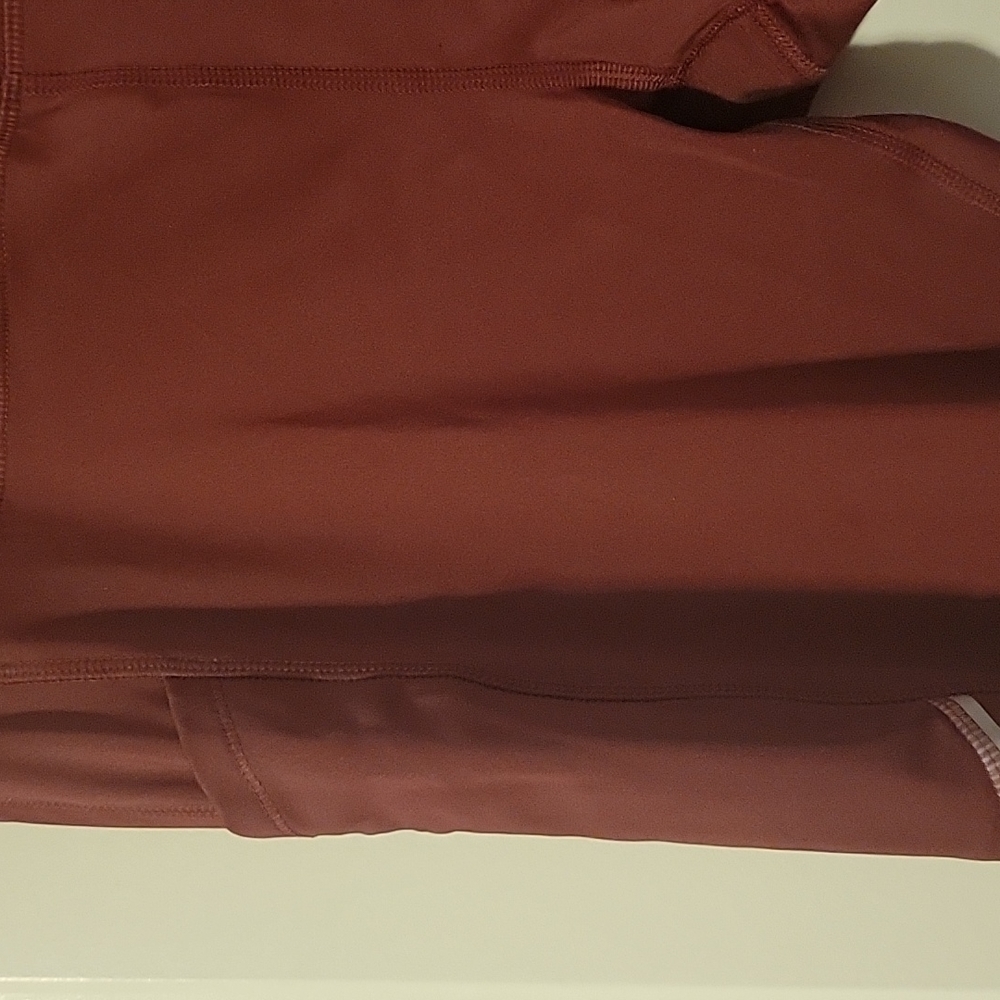 All IN MOTION Garnet Red High Rise Workout Pants Legging 1x Nwt - Picture 3 of 7